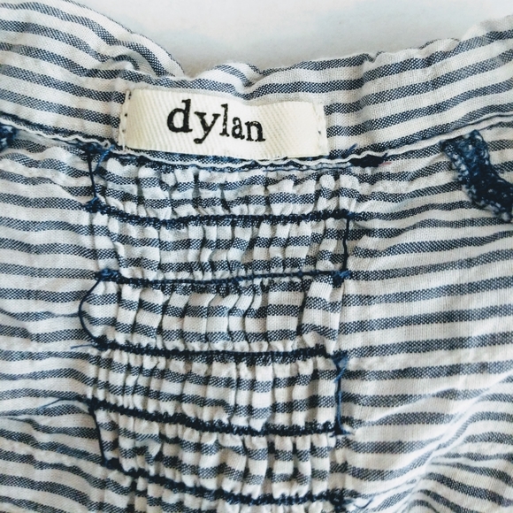 ANTHROPOLOGIE Dylan Embroidered Crochet Trim Top Sz S - Picture 9 of 9